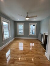 11 Burnham St, Unit 2 in Somerville, MA - Building Photo - Building Photo