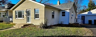 240 Grand Ave in Loves Park, IL - Building Photo