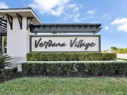 19231 Gentry Pl in Estero, FL - Foto de edificio - Building Photo