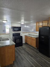 2720 Cheyenne Ave, Unit #3 in Pueblo, CO - Building Photo - Building Photo