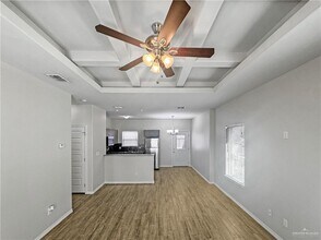 8 Carlisle Ave in Edinburg, TX - Building Photo - Building Photo