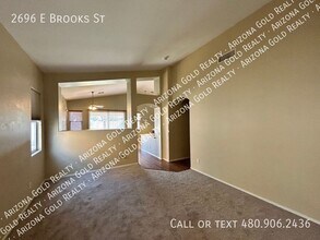 2696 E Brooks St in Gilbert, AZ - Building Photo - Building Photo