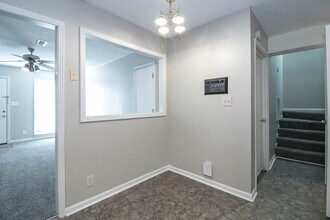 3055 Woody Ln in Clarksville, TN - Building Photo - Building Photo