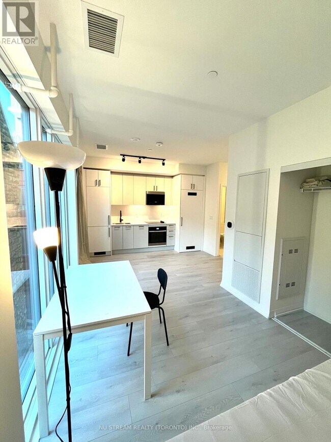 property at 280 Dundas St W