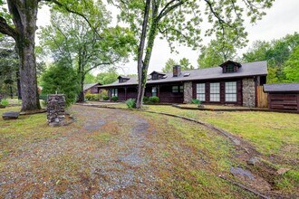 19000 Kanis Rd in Little Rock, AR - Building Photo - Building Photo