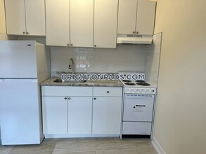 175 N Beacon St, Unit 1 in Boston, MA - Building Photo - Building Photo