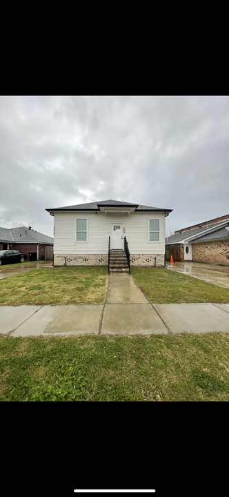 9019 Atreus St in Chalmette, LA - Building Photo