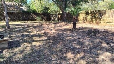 2628 Webster St in Liberty, TX - Building Photo - Building Photo