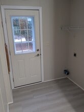 36 W Road Park in Woodford, VT - Foto de edificio - Building Photo