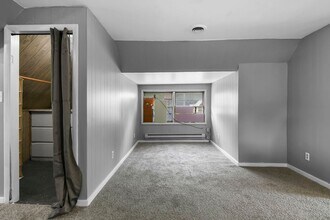 1301 S Whittier Ave in Springfield, IL - Building Photo - Building Photo