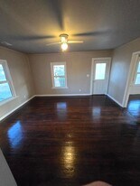 205 W Harrison St in Farber, MO - Building Photo