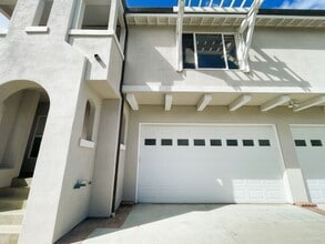 142 Laurel Ave in Millbrae, CA - Foto de edificio - Building Photo