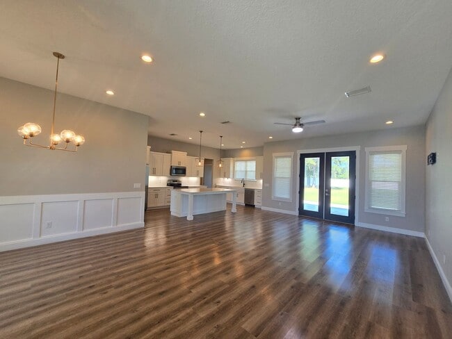 279 SW Buttercup Dr in Lake City, FL - Building Photo - Building Photo