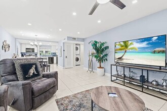 2424 NE 9th St in Fort Lauderdale, FL - Building Photo - Building Photo