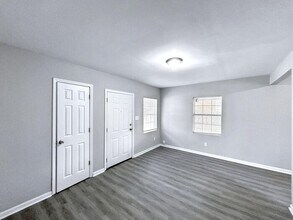 1861 Coventry Dr in Memphis, TN - Building Photo - Building Photo