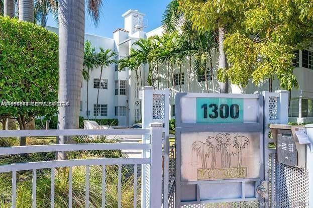 1300 Pennsylvania Ave in Miami Beach, FL - Building Photo - Building Photo