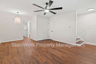 8 Grove St in Charleston, SC - Building Photo - Building Photo