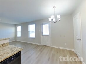 676 Yearwood Ln in Jarrell, TX - Building Photo - Building Photo