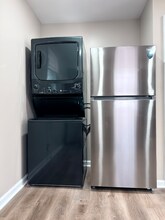 2741 Jones Ave, Unit B in Nashville, TN - Building Photo - Building Photo