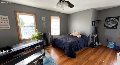 27 Princeton St, Unit 2 in Medford, MA - Building Photo - Building Photo