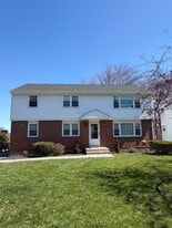 322 Middletown Ave in Wethersfield, CT - Building Photo