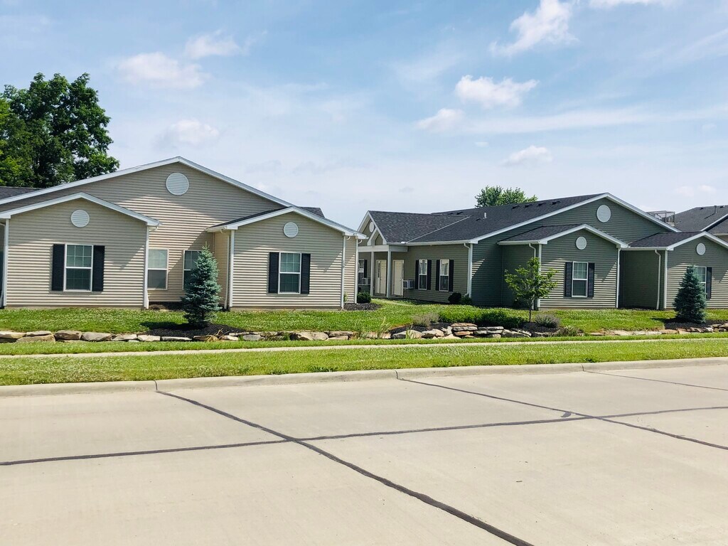Keywood Gates Apartments in Lagrange, OH