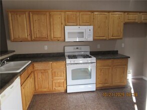 2044 Rex Allen Dr in Kingman, AZ - Building Photo - Building Photo