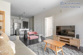 449 Canal St, Unit FL4-ID1223 in Somerville, MA - Building Photo - Building Photo