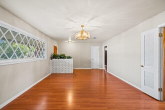 3423 56th St in Lubbock, TX - Building Photo - Building Photo