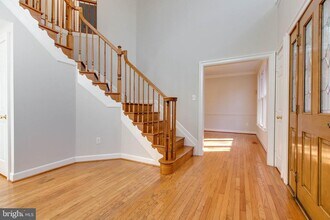1316 Pleasant Meadow Rd in Crofton, MD - Building Photo - Building Photo