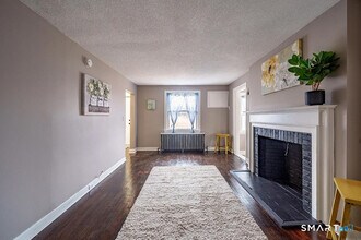 73 Silver St in Middletown, CT - Building Photo - Building Photo