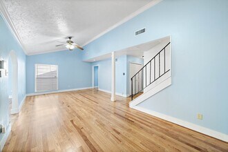 12104 Burdine St in Houston, TX - Building Photo - Building Photo