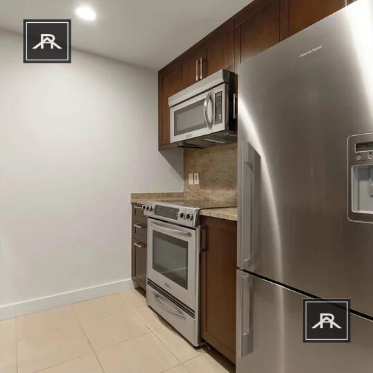 137 Clarendon St in Boston, MA - Building Photo