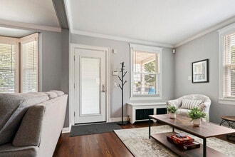 753 Saint Clair St in Grosse Pointe, MI - Foto de edificio - Building Photo