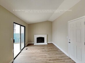 449 Topsail Dr, Unit 706-300 in Vallejo, CA - Foto de edificio - Building Photo