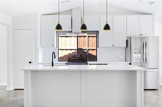 8400 Willow Creek Dr in Frisco, TX - Building Photo - Building Photo