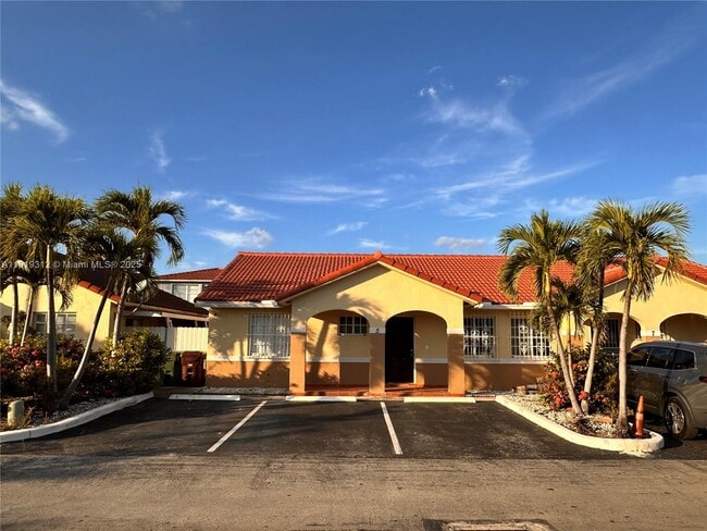 7191 W 24th Ave in Hialeah, FL - Building Photo - Building Photo