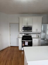 46 Gesler St in Providence, RI - Building Photo - Building Photo