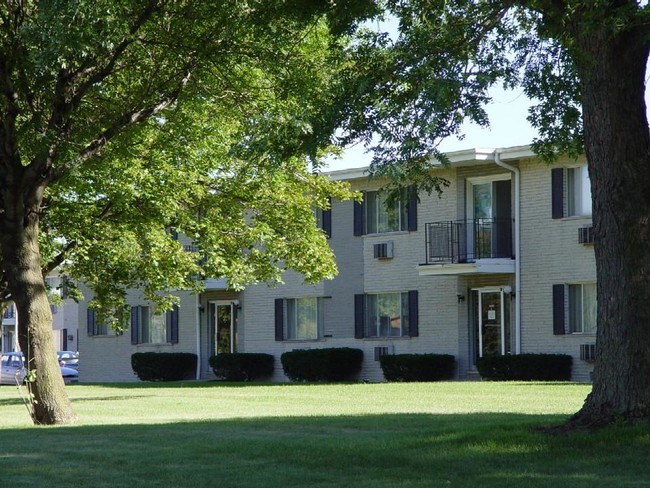 High Meadows Apartments