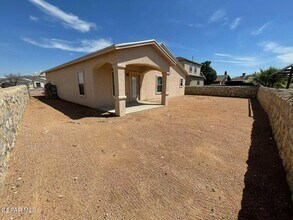 14712 Far View Ct in Horizon City, TX - Building Photo - Building Photo