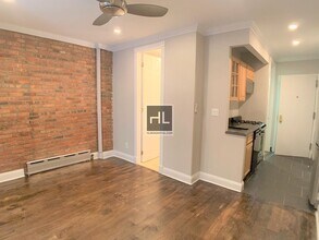 CHRISTOPHER ST. in New York, NY - Foto de edificio - Building Photo