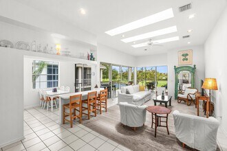 5142 Lake Catalina Dr in Boca Raton, FL - Building Photo - Building Photo