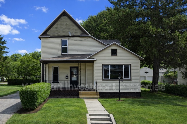 property at 714 N Metcalf St