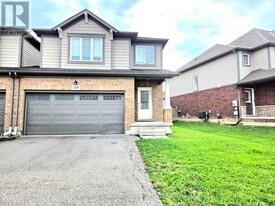 148 Winterberry Blvd in Thorold, ON - Building Photo