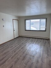 1546 Turner St, Unit 4 in Fairbanks, AK - Building Photo - Building Photo