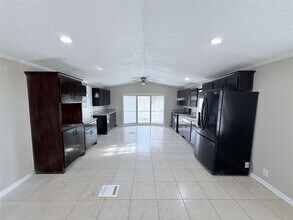 9027 Puritan Way in Rosharon, TX - Building Photo - Building Photo