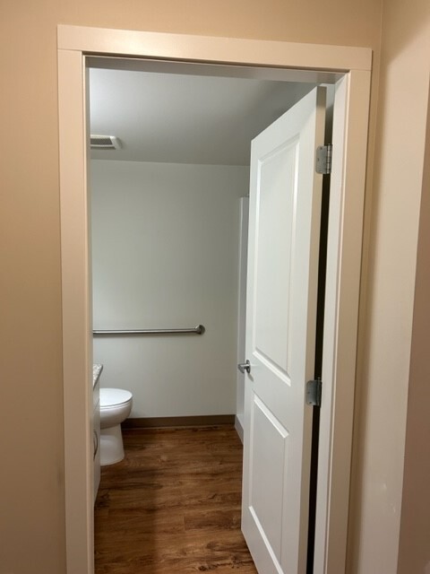 Silvercrest Suites in Kamloops, BC - Building Photo - Building Photo