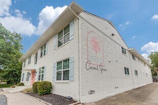 5444 Gaston Ave in Dallas, TX - Building Photo