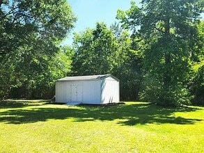 2226 Nichols Hwy in Aynor, SC - Foto de edificio - Building Photo