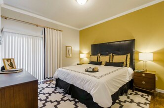 27040 E University Dr in Aubrey, TX - Building Photo - Building Photo